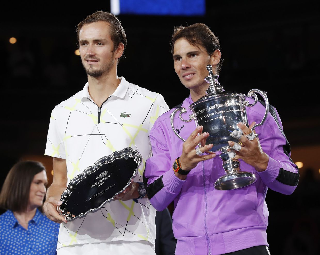 Теннис. US Open. Мужчины. Финал. Даниил Медведев (Россия) и Рафаэль Надаль (Испания) на церемонии награждения