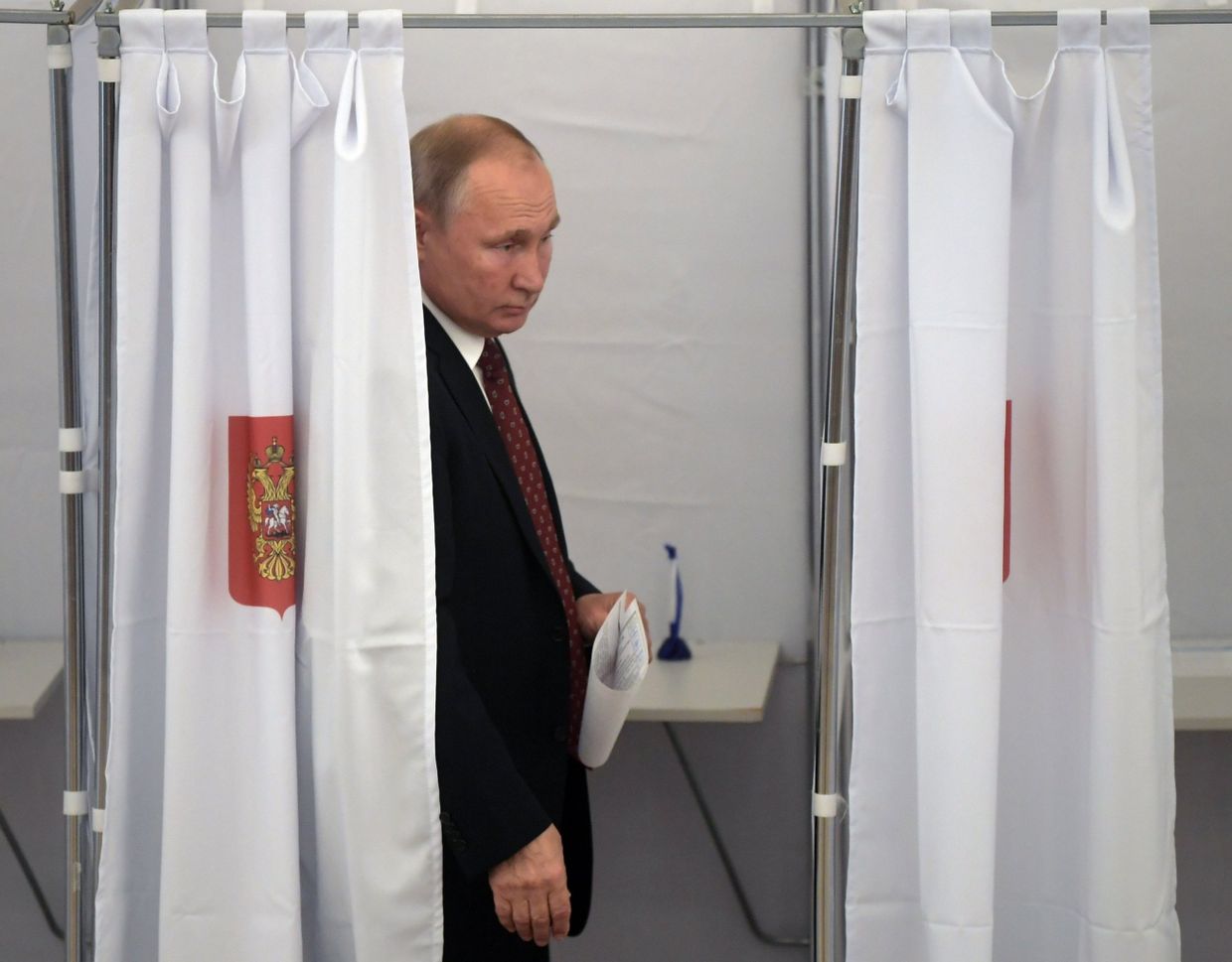 Президент РФ В. Путин принял участие в голосовании на выборах депутатов Мосгордумы