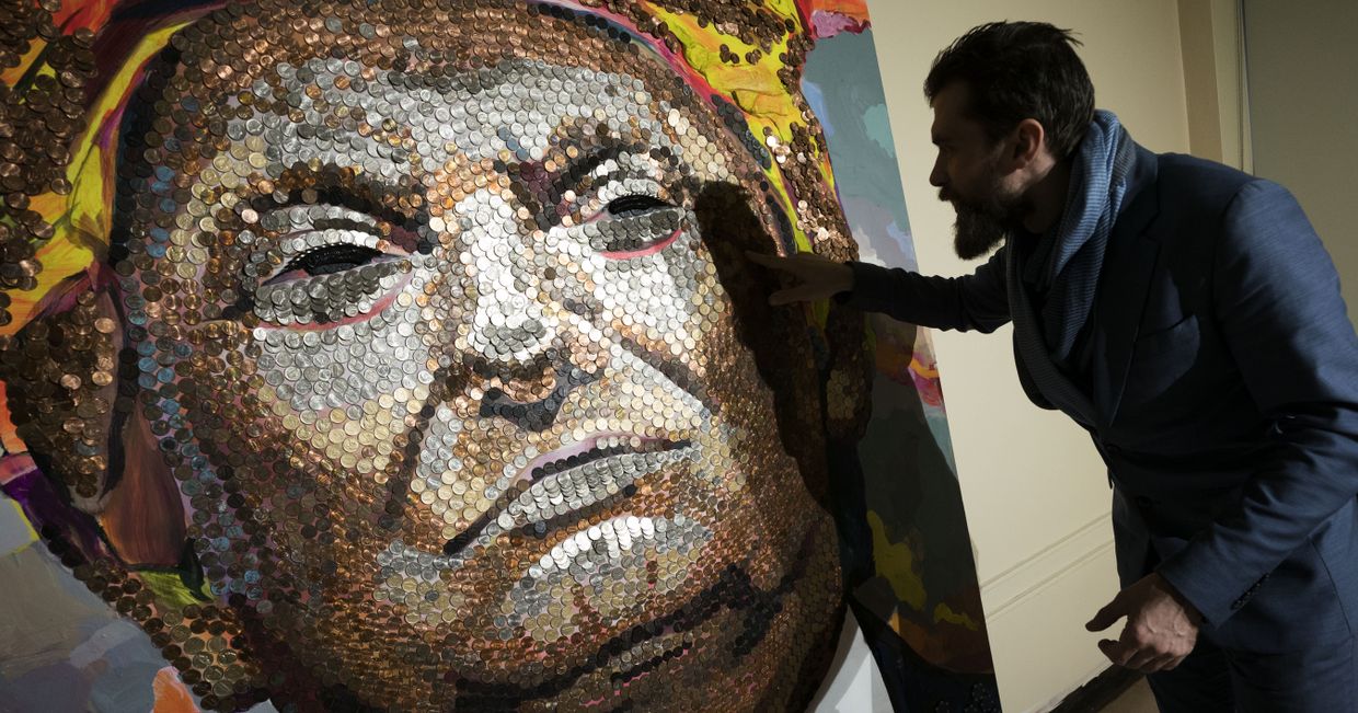 Украинский художник сделал портрет Дональда Трампа из американских монет Украинский художник сделал портрет Дональда Трампа из американских монет