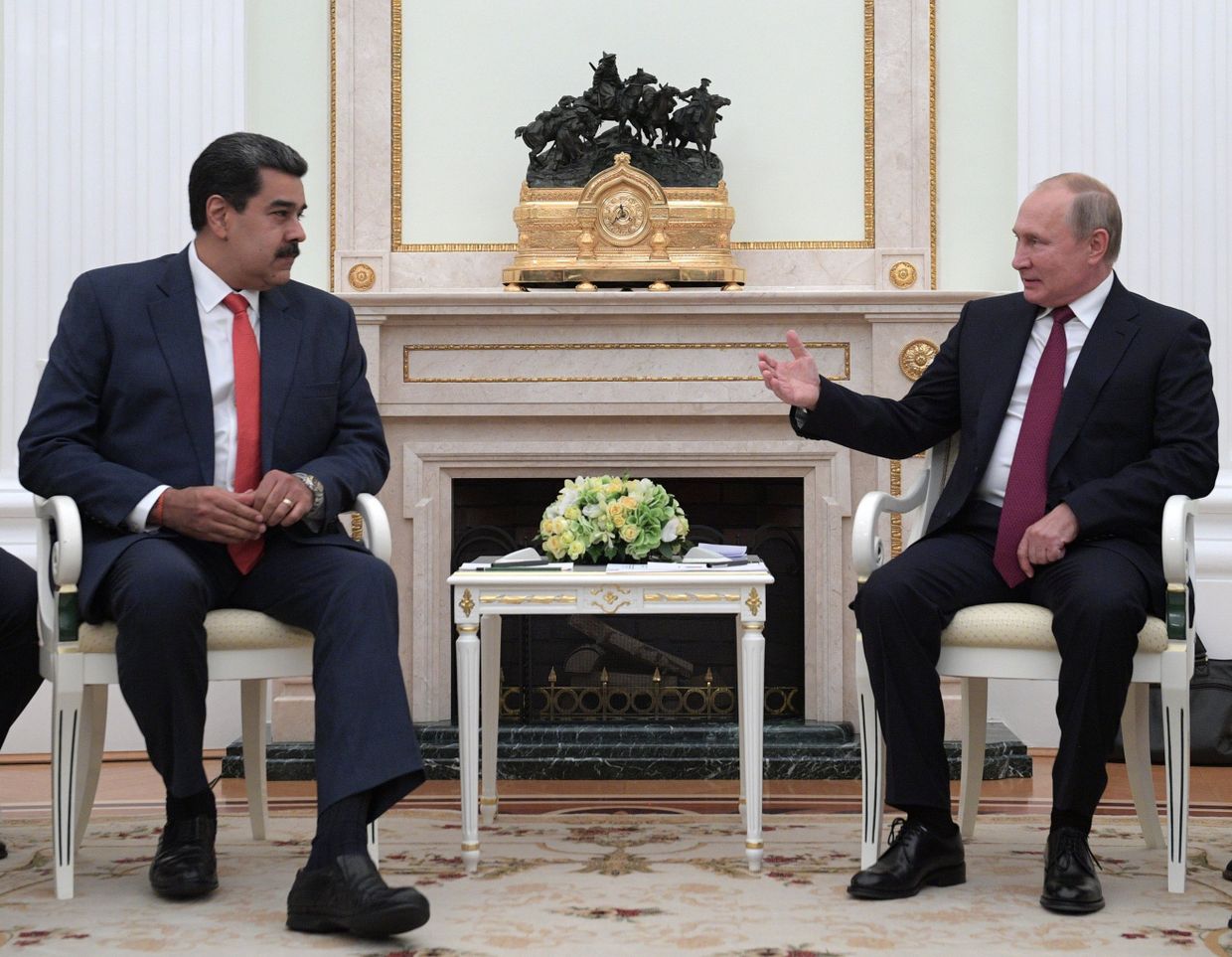 Встреча президента РФ В. Путина с  президентом Венесуэлы Н. Мадуро