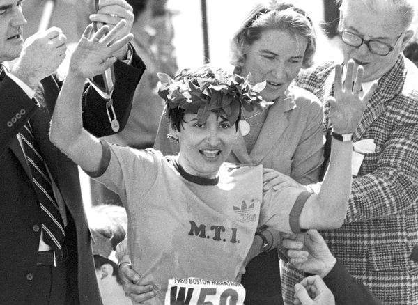 21 апреля 1980. Рози Руис выигрывает Бостонский марафон