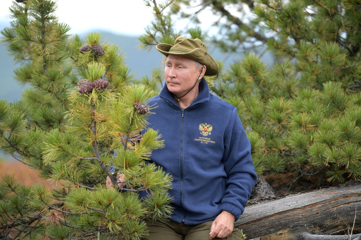 Отдых президента РФ В. Путина в Сибири Отдых президента РФ В. Путина в Сибири