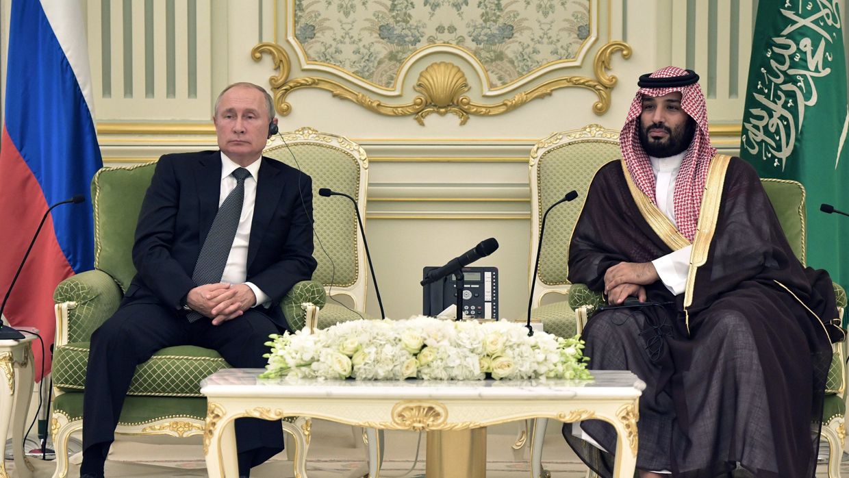 Государственный визит президента РФ В. Путина в Саудовскую Аравию