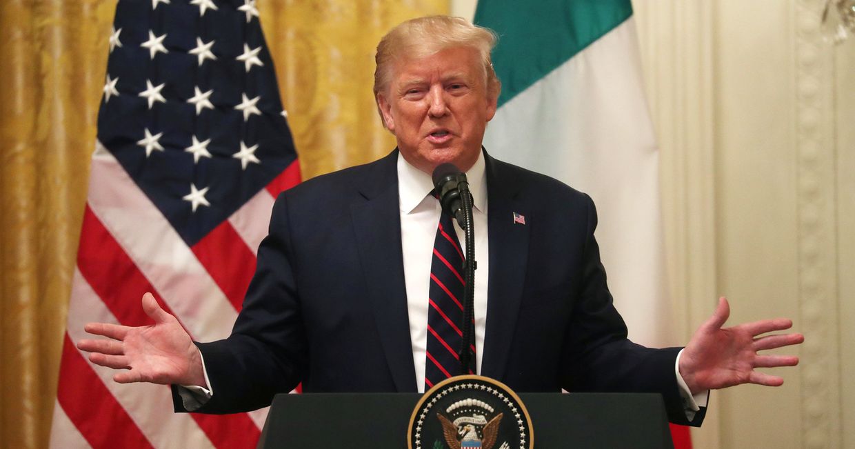 Президент США Дональд Трамп во время совместной пресс-конференции с президентом Италии Серджио Маттареллой Президент США Дональд Трамп во время совместной пресс-конференции с президентом Италии Серджио Маттареллой
