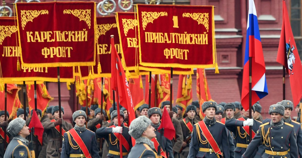 Марш, приуроченный к 78-й годовщине парада 1941 года Марш, приуроченный к 78-й годовщине парада 1941 года