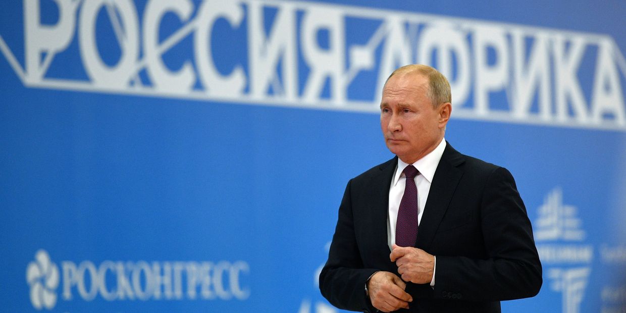 Рабочая поездка президента РФ В. Путина в Сочи Рабочая поездка президента РФ В. Путина в Сочи