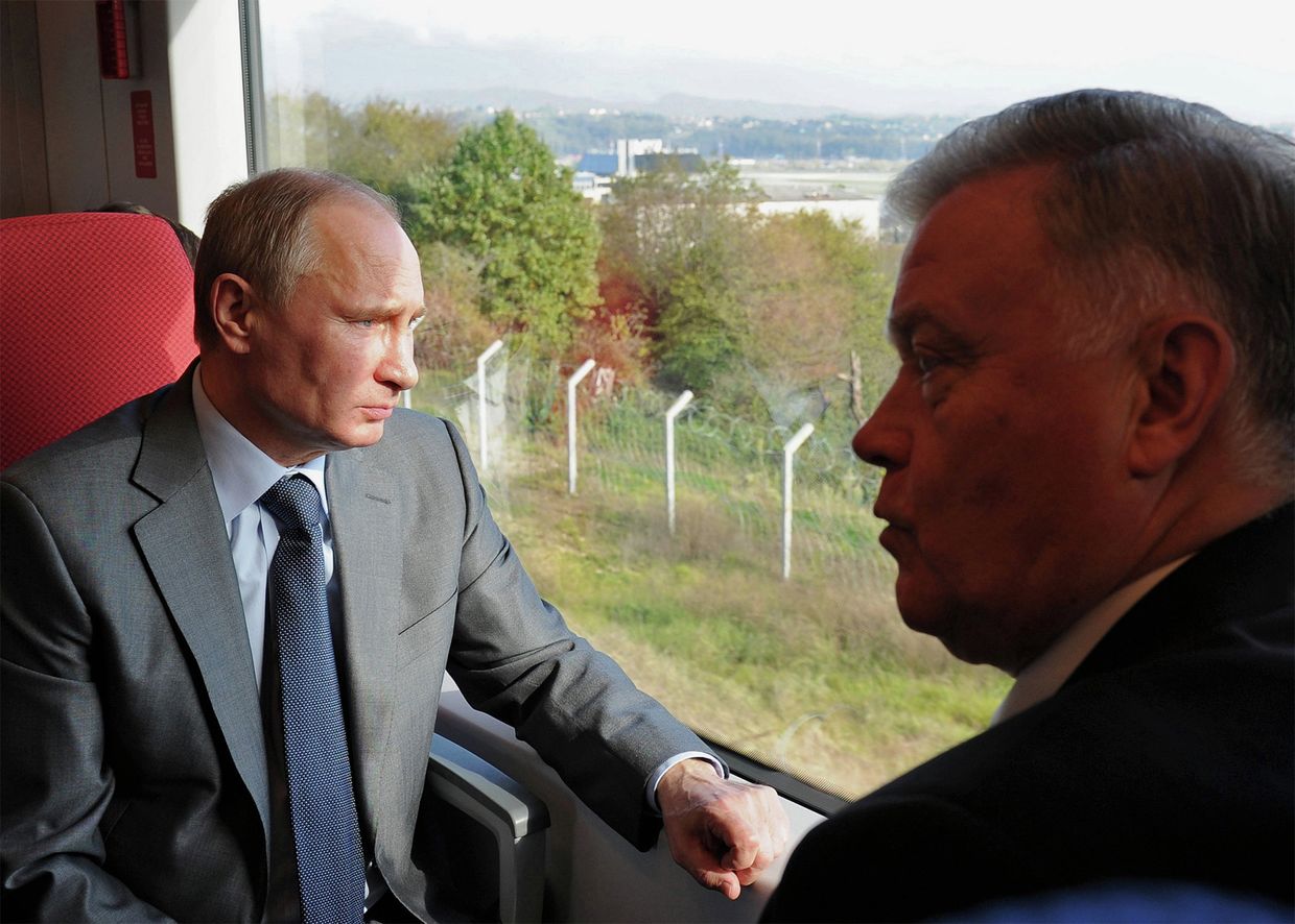 Рабочая поездка Владимира Путина в Южный федеральный округ Рабочая поездка Владимира Путина в Южный федеральный округ