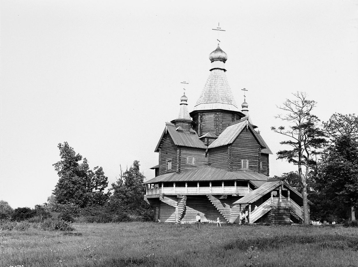 Сельская церковь