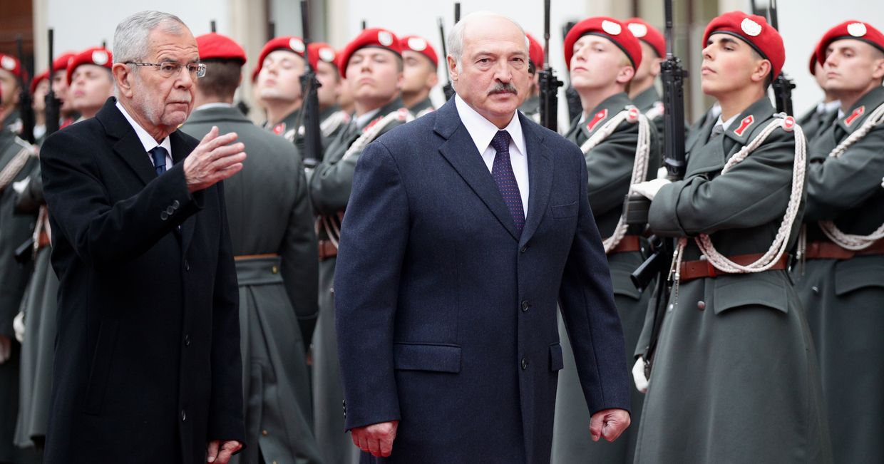 Александр Лукашенко во время визита в Вену, Австрия