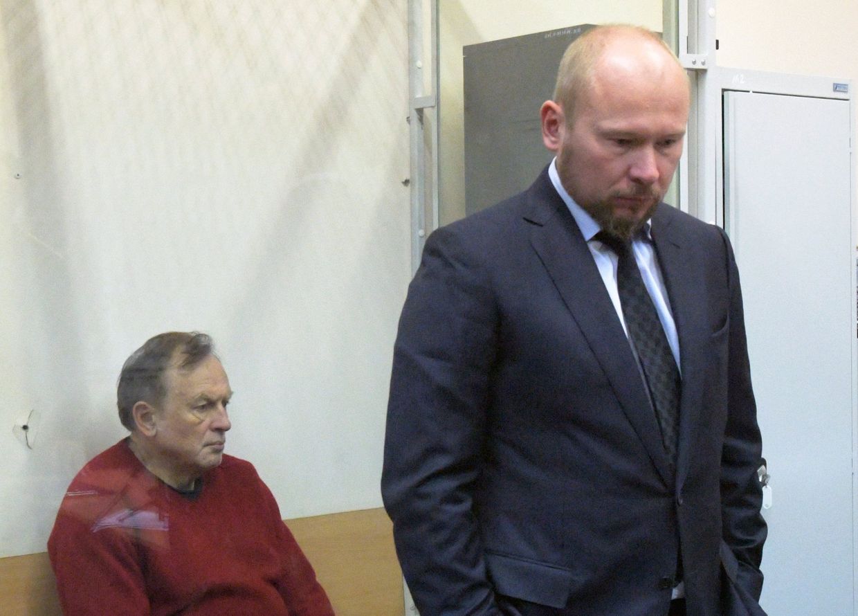 Избрание меры пресечения подозреваемому в убийстве преподавателю СПбГУ О. Соколову