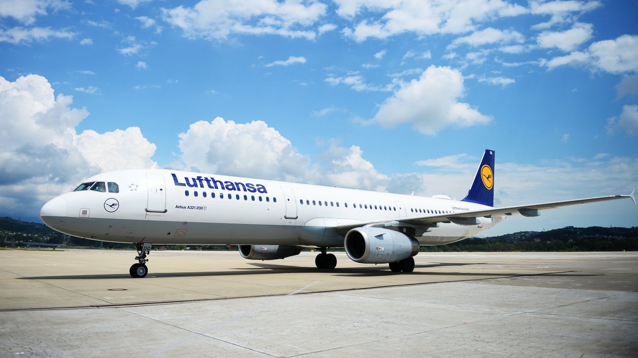 Самолет авиакомпании Lufthansa