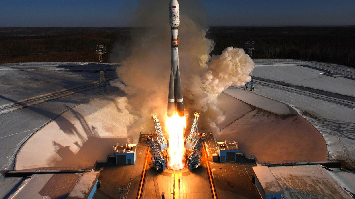 Запуск ракеты Союз-2.1а с космодрома Восточный