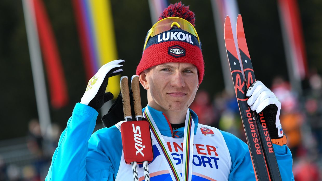 Российский лыжник Александр Большунов
