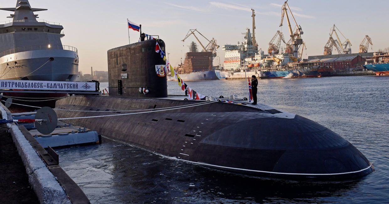Дизель-электрическую подлодку Петропавловск-Камчатский передали ВМФ России