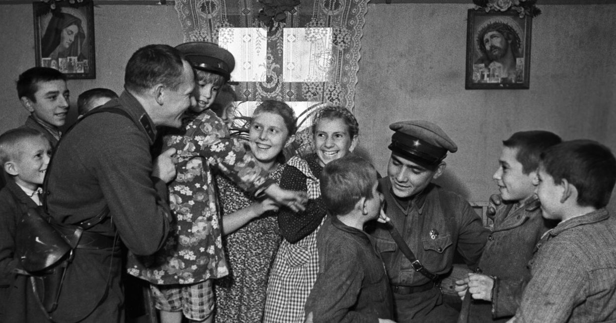 Западная Украина в дни воссоединения Западная Украина в дни воссоединения