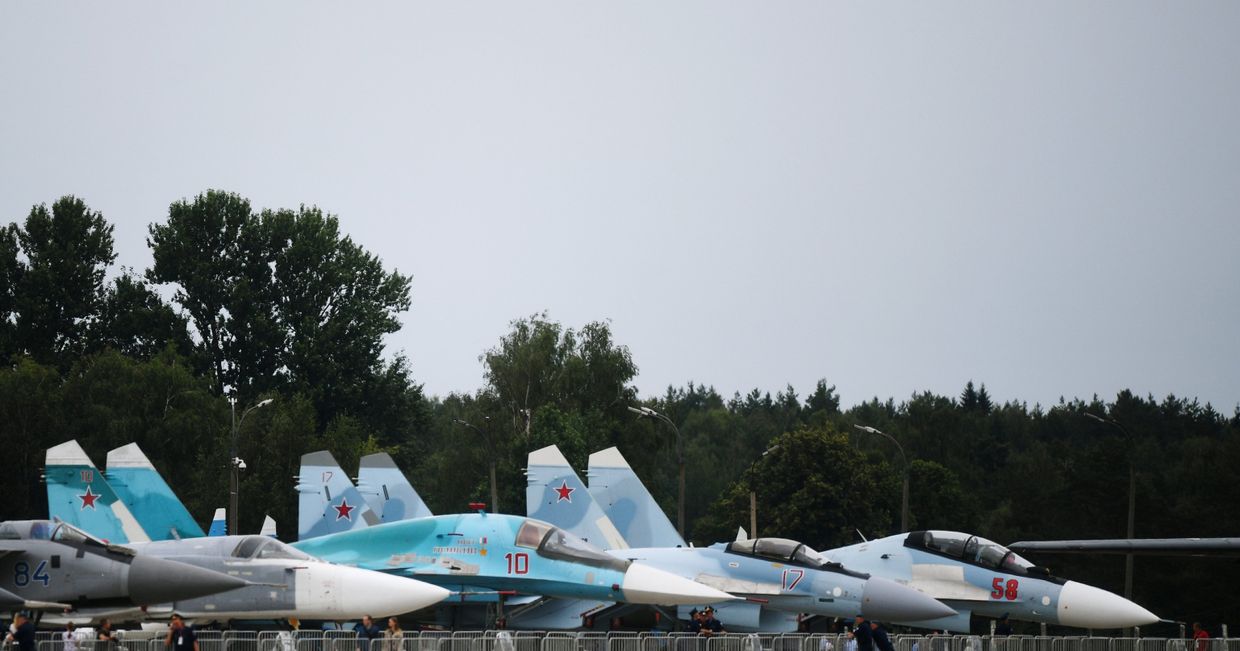Самолеты Су-30СМ, Су-27УБ и Су-34