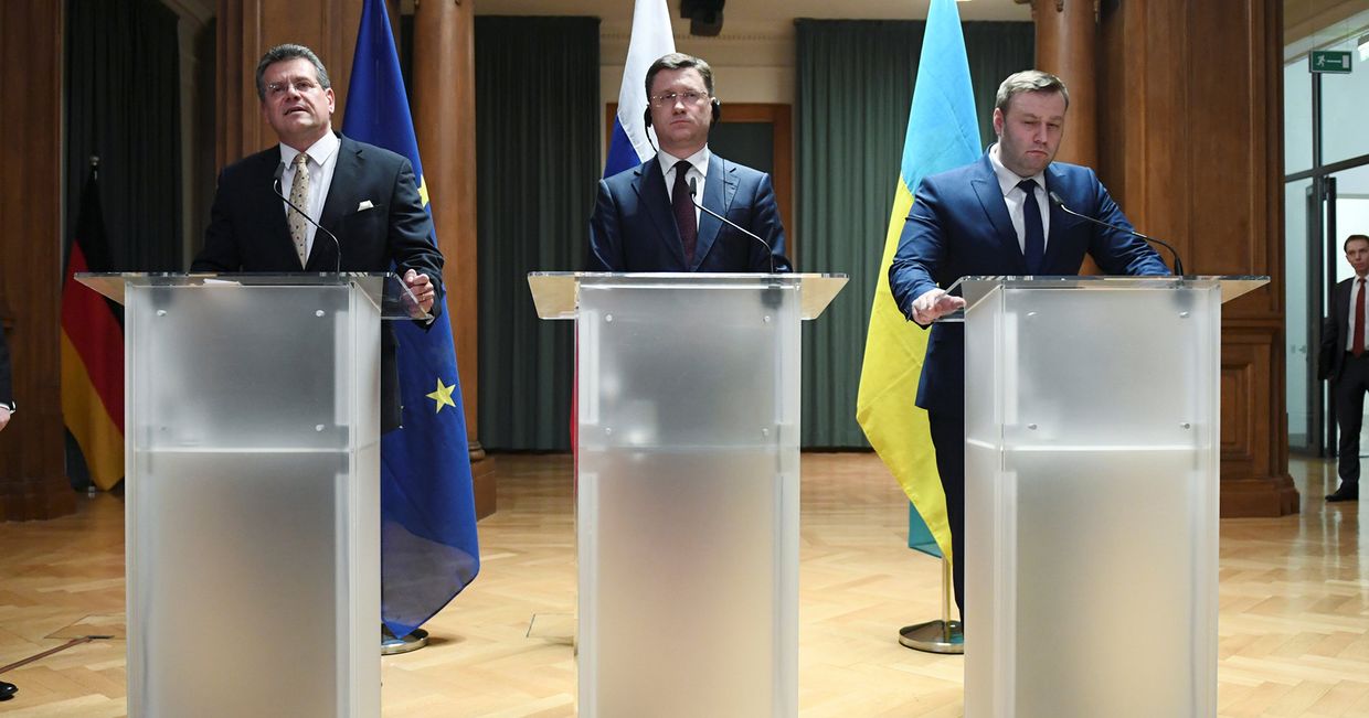 Вице-президент Еврокомиссии Марош Шефчович, министр энергетики России Александр Новак и глава Минэнерго Украины Алексей Оржель в Берлине Вице-президент Еврокомиссии Марош Шефчович, министр энергетики России Александр Новак и глава Минэнерго Украины Алексей Оржель в Берлине