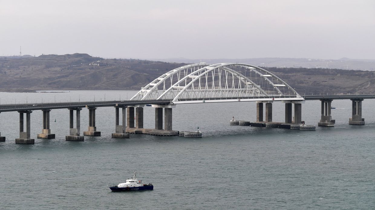 Крымский мост через Керченский пролив