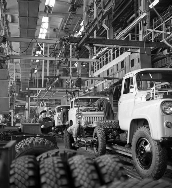 Горьковский автомобильный завод (ГАЗ)