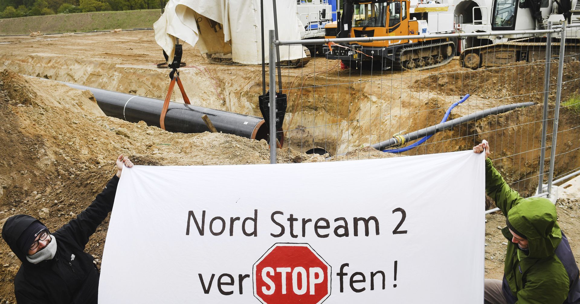 Противники «Северного потока — 2» устроили акцию протеста на стройке газопровода в Северной Германии Противники «Северного потока — 2» устроили акцию протеста на стройке газопровода в Северной Германии - ИноСМИ, 1920, 21.09.2021