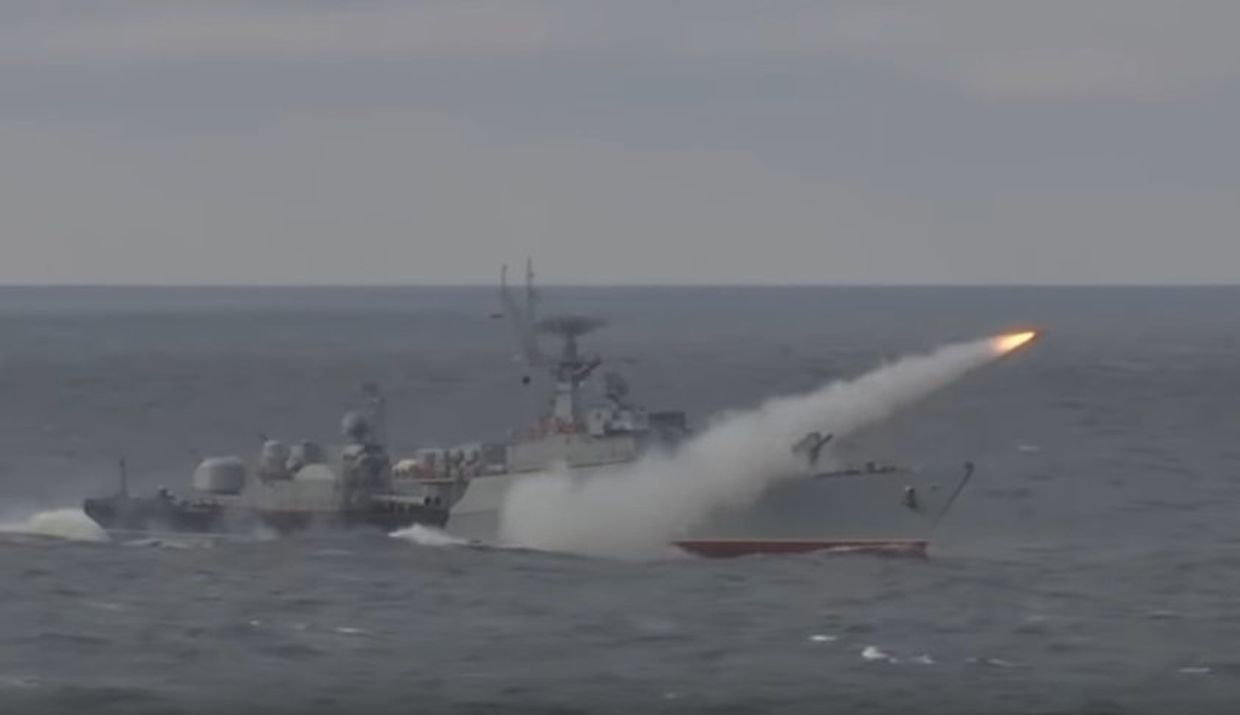 Путин проверил пуск гиперзвуковой ракеты