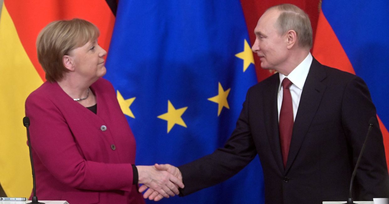 Встреча президента РФ В. Путина с канцлером Германии А. Меркель Встреча президента РФ В. Путина с канцлером Германии А. Меркель