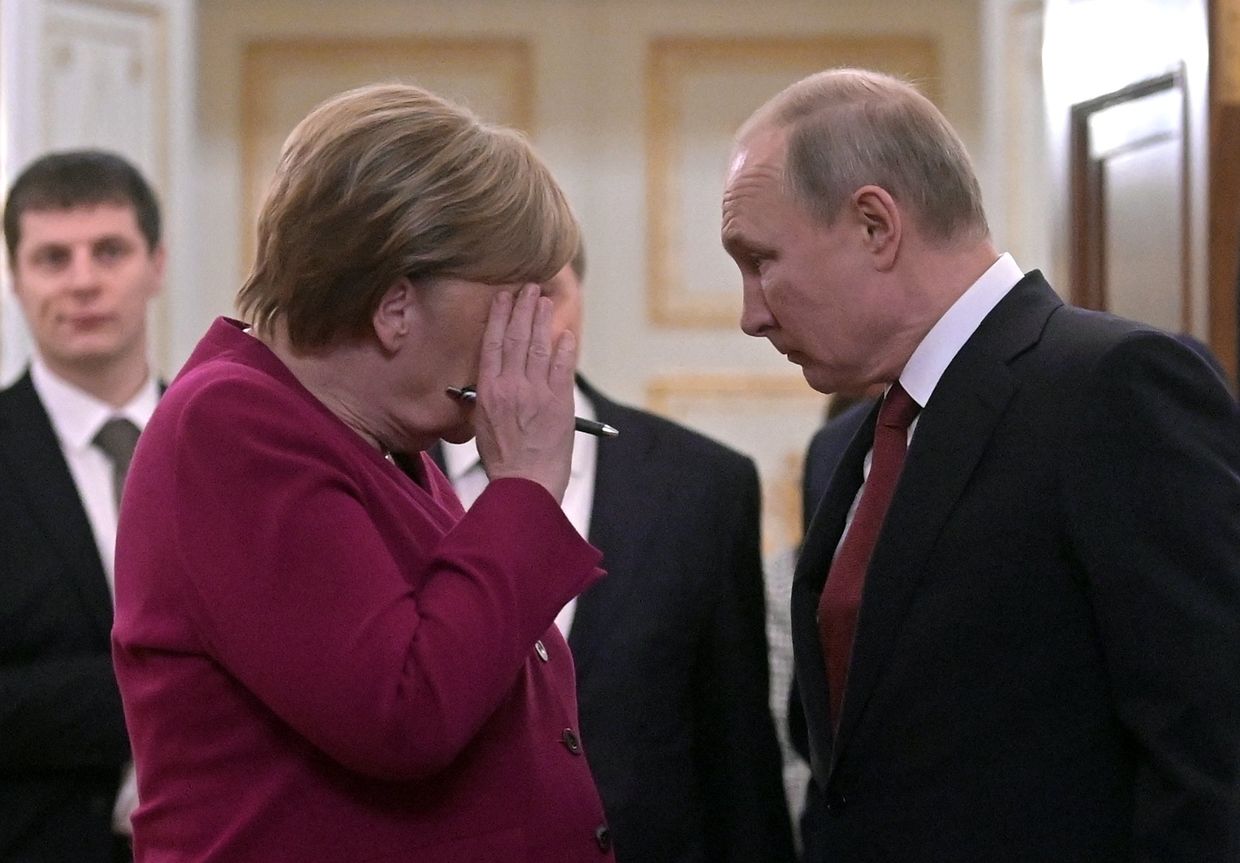 Встреча президента РФ В. Путина с канцлером Германии А. Меркель