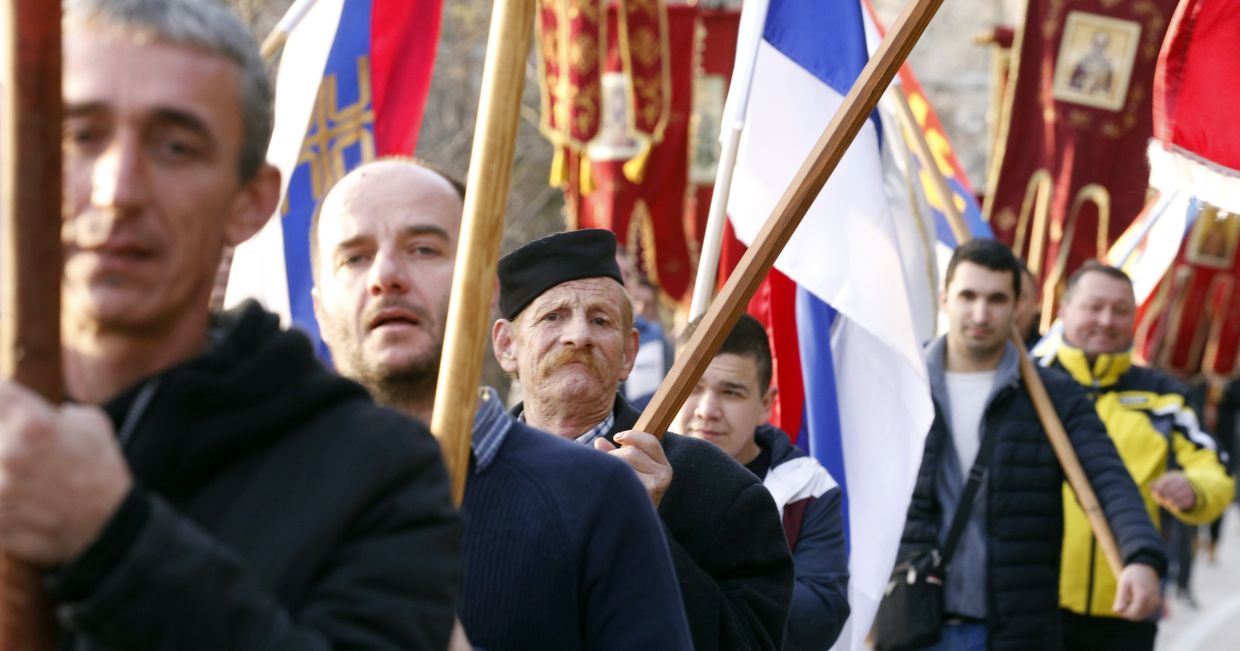 Мирное шествие в защиту прав Сербской православной церкви в Черногории