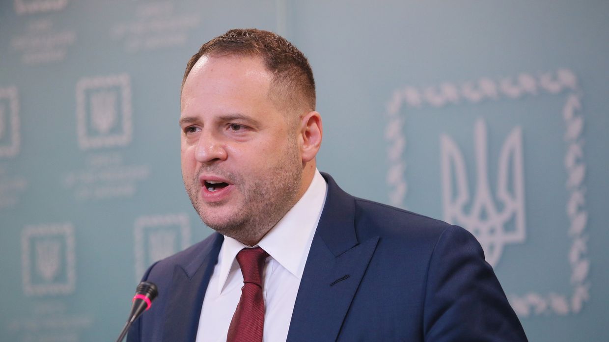 Глава офиса президента Украины Андрей Ермак