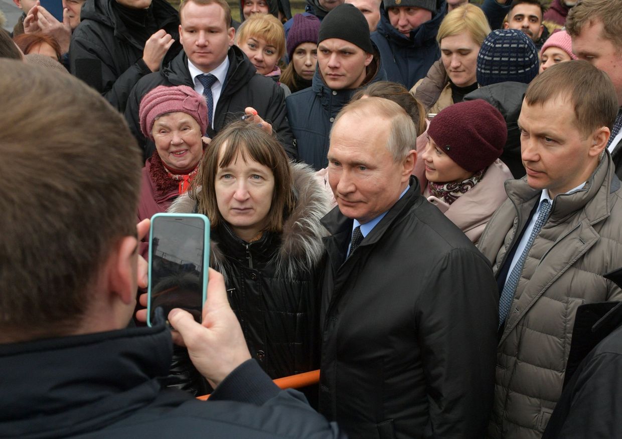 Рабочая поездка президента РФ В. Путина в Санкт-Петербург