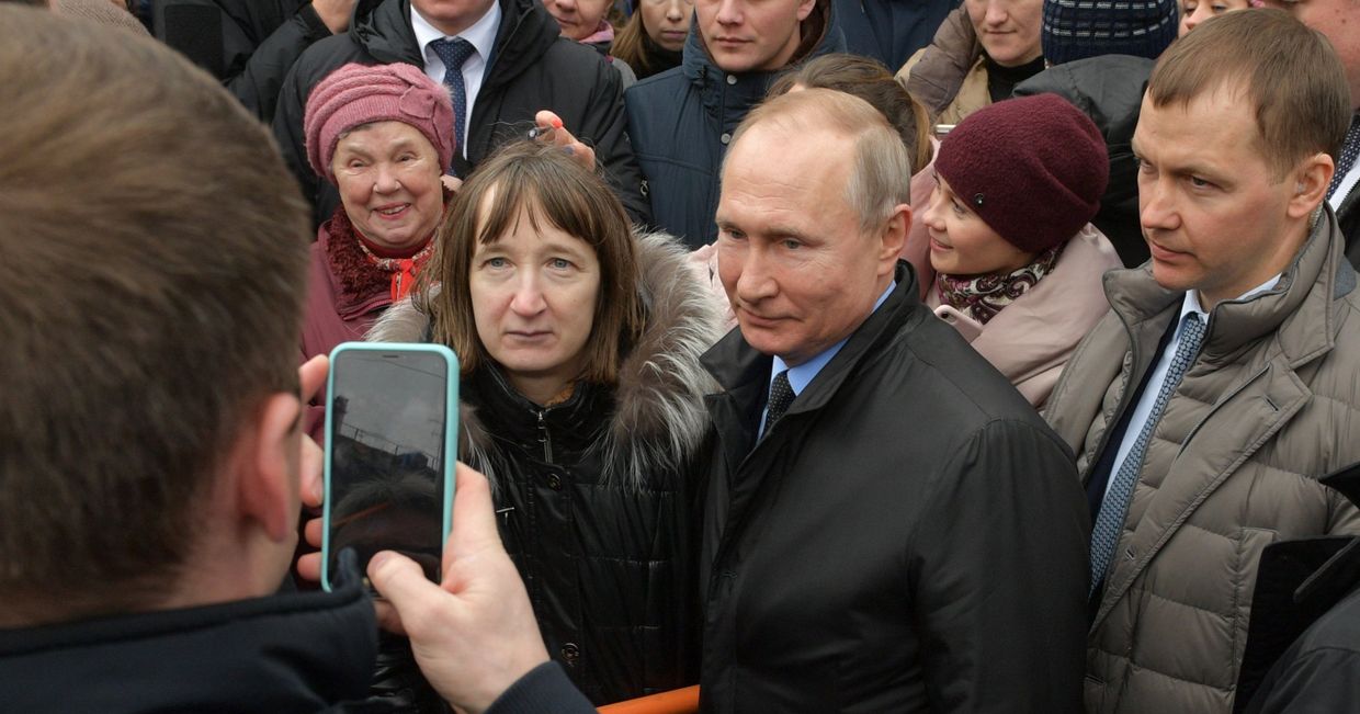 Рабочая поездка президента РФ В. Путина в Санкт-Петербург