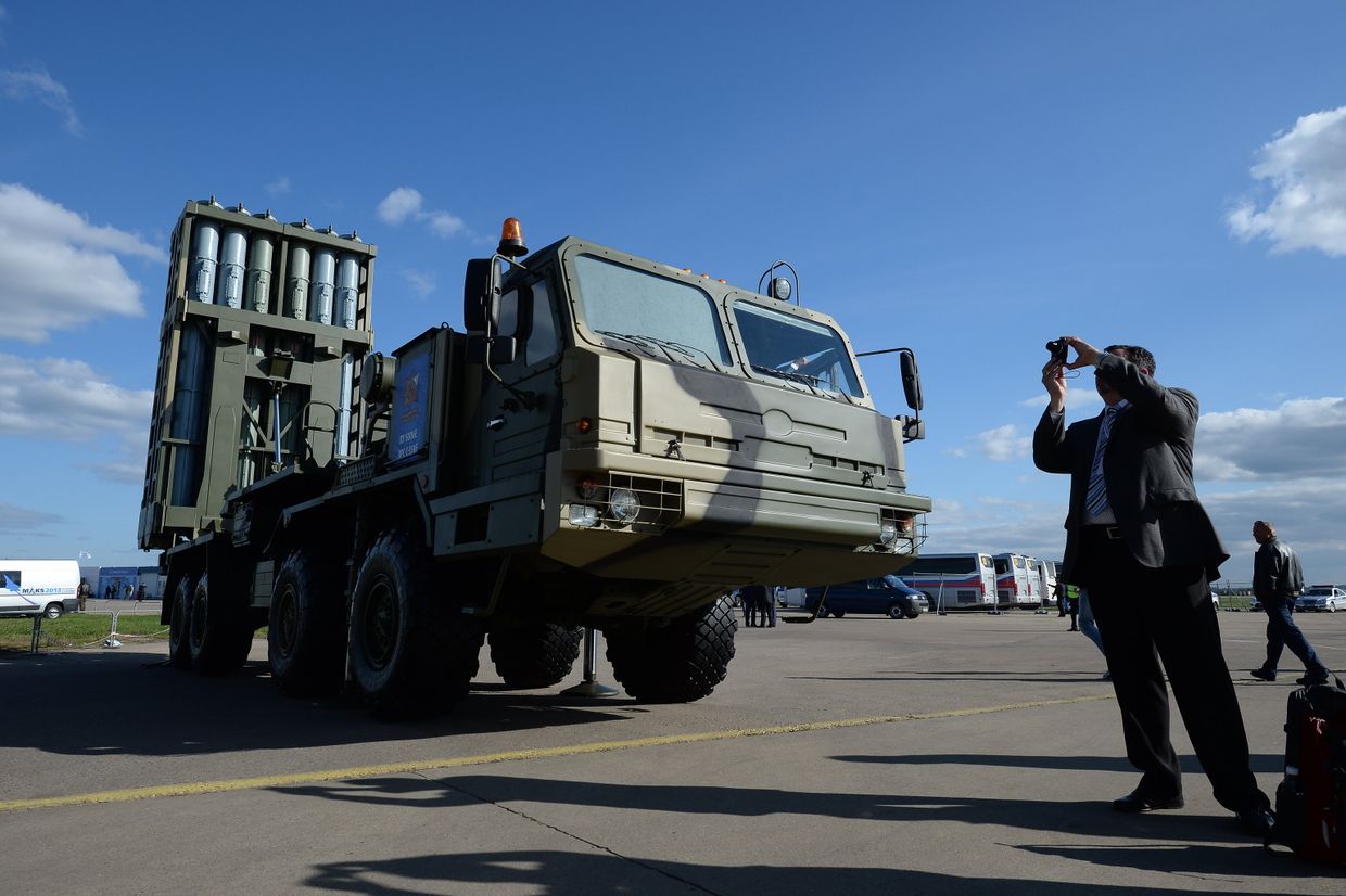 Зенитный ракетный комплекс С-350 Витязь