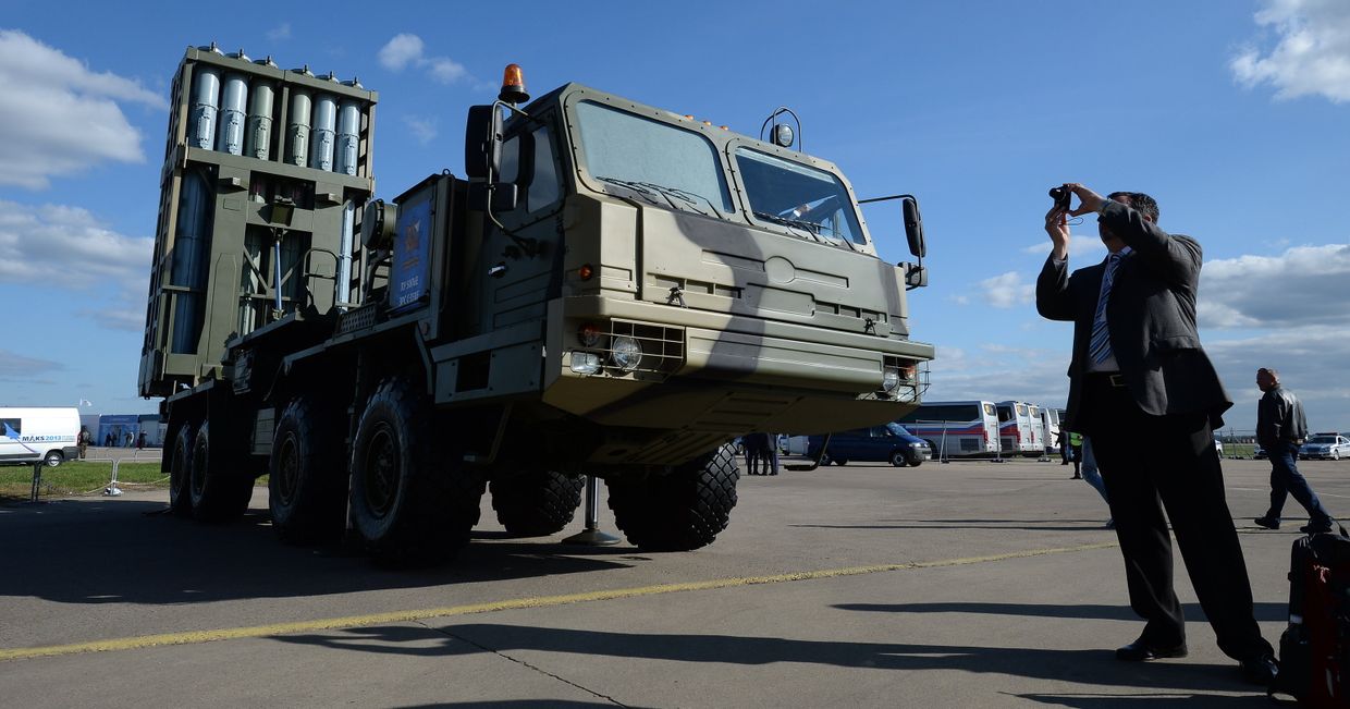 Зенитный ракетный комплекс С-350 Витязь