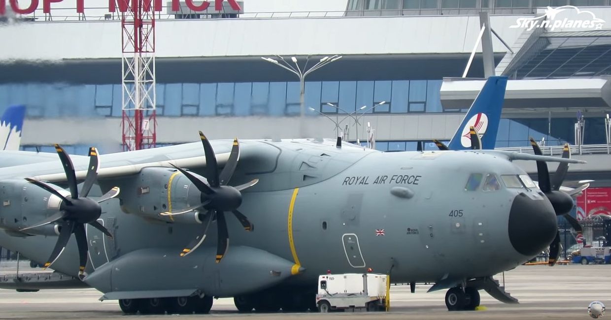 ROYAL AIR FORCE AIRBUS A400 в аэропорту Минска