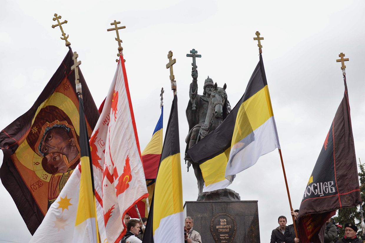 Церемония открытия в Орле первого в России памятника царю Ивану Грозному