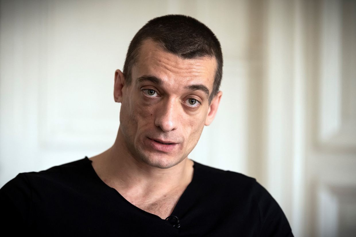 Художник Петр Павленский