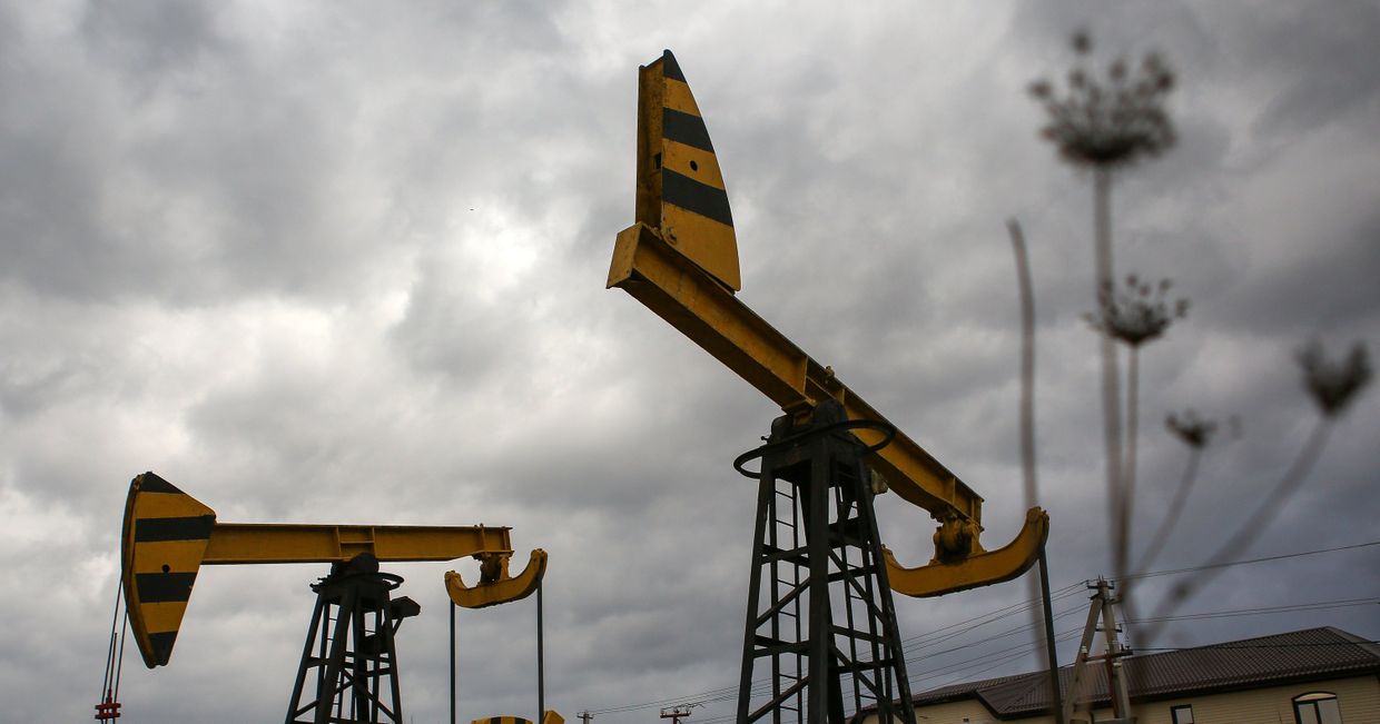 Нефтяные насосы в поселке Ахтырский Краснодарского края