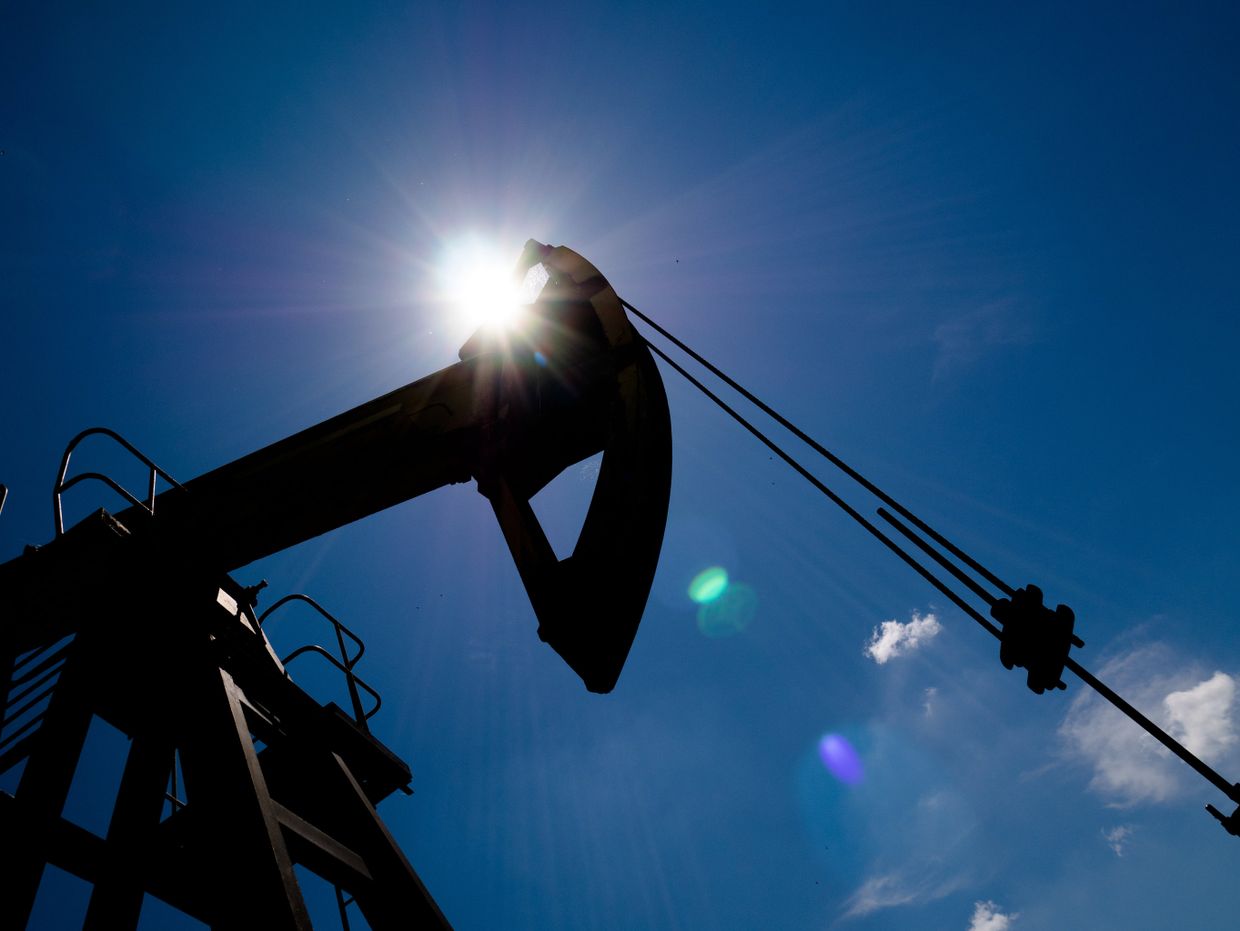 Нефтяной станок-качалка в Северском районе Краснодарского края Нефтяной станок-качалка в Северском районе Краснодарского края