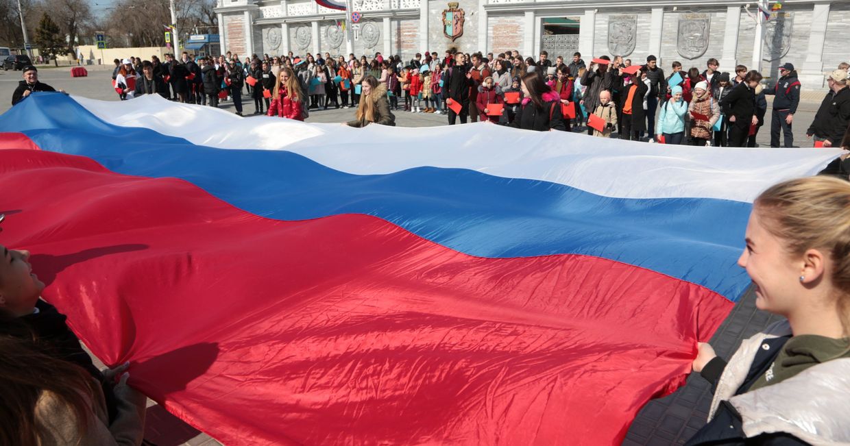 Флешмоб, посвященный шестой годовщине воссоединения Крыма с Россией