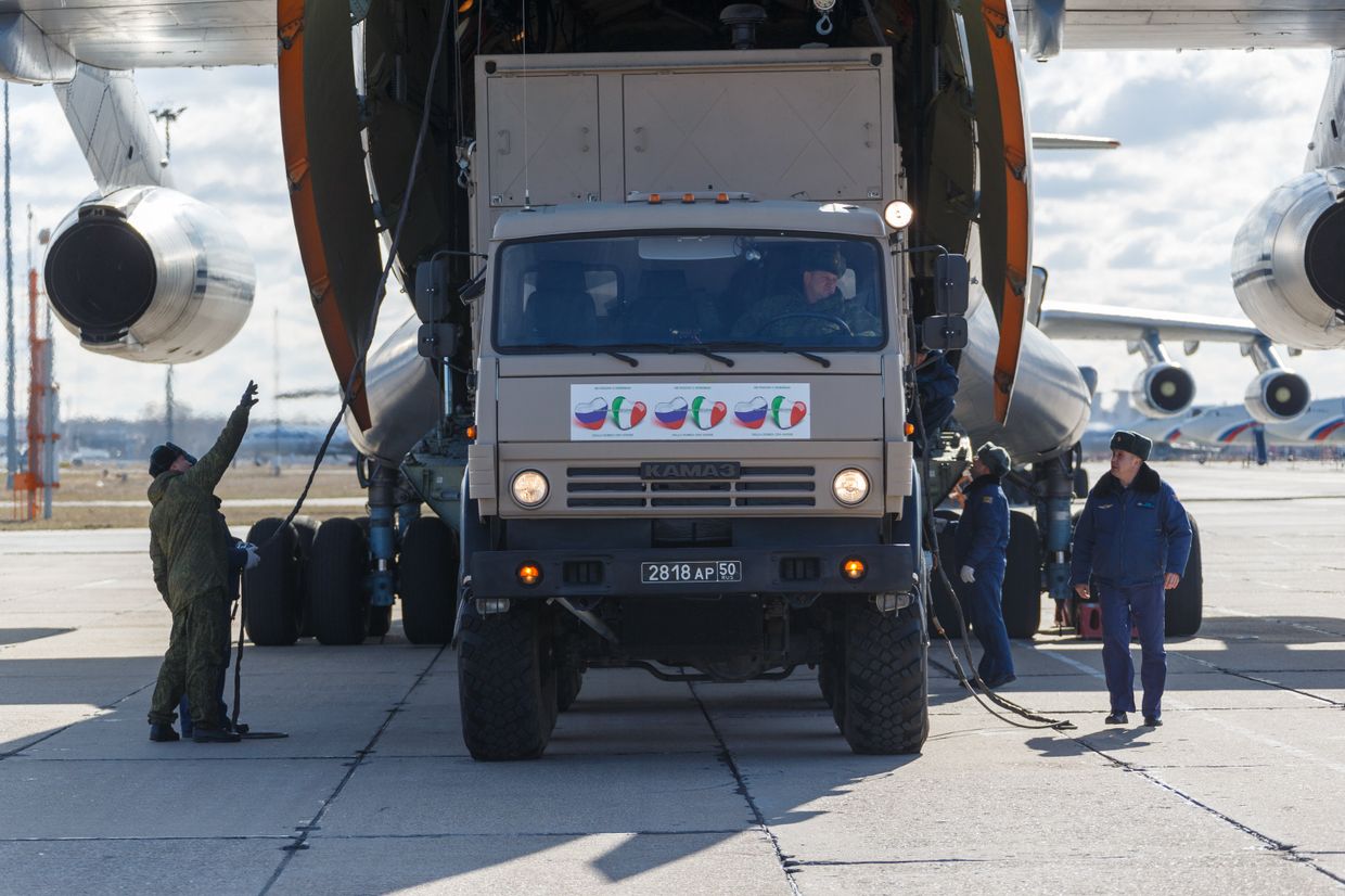Россия окажет помощь Италии в борьбе с COVID-19