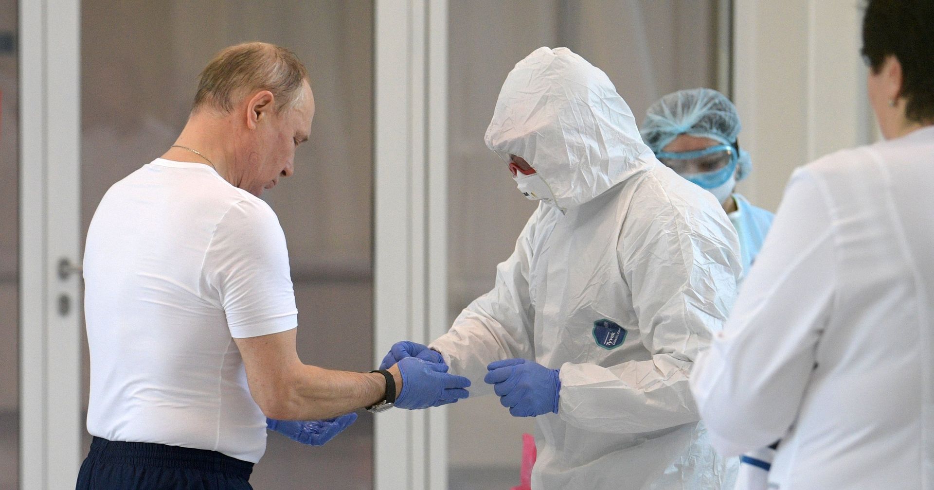 Президент РФ В. Путин посетил больницу в Коммунарке Президент РФ В. Путин посетил больницу в Коммунарке - ИноСМИ, 1920, 24.11.2020