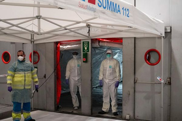 Временный госпиталь в Мадриде