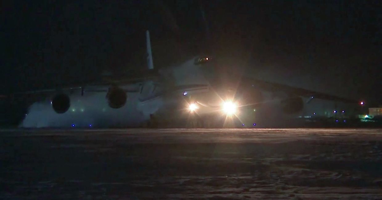 Россия отправила гуманитарную помощь США в борьбе с коронавирусом