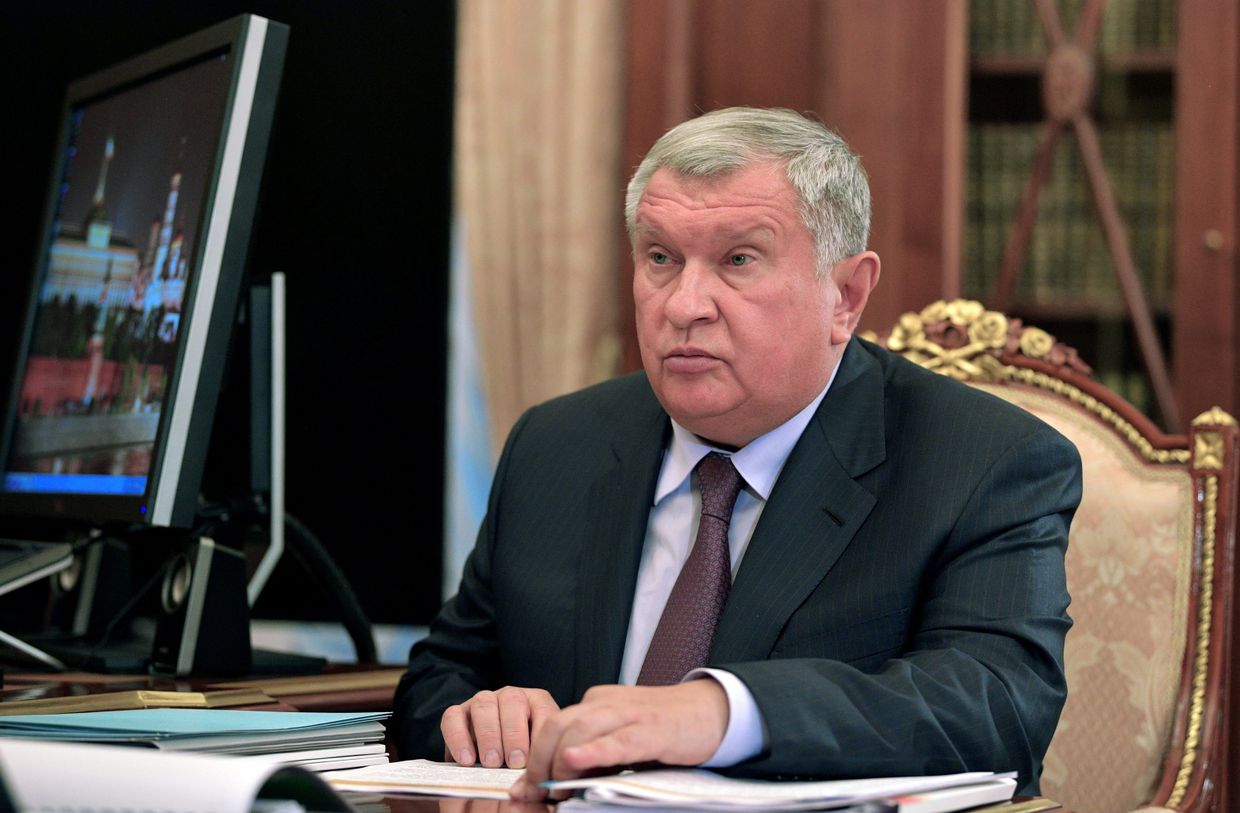 Рабочая встреча президента РФ В. Путина с главой компании Роснефть И. Сечиным 12 февраля 2020 года