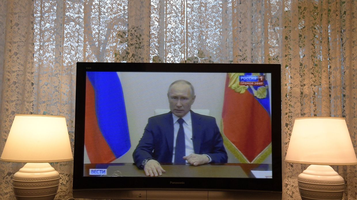 Трансляция обращения президента России В. Путина