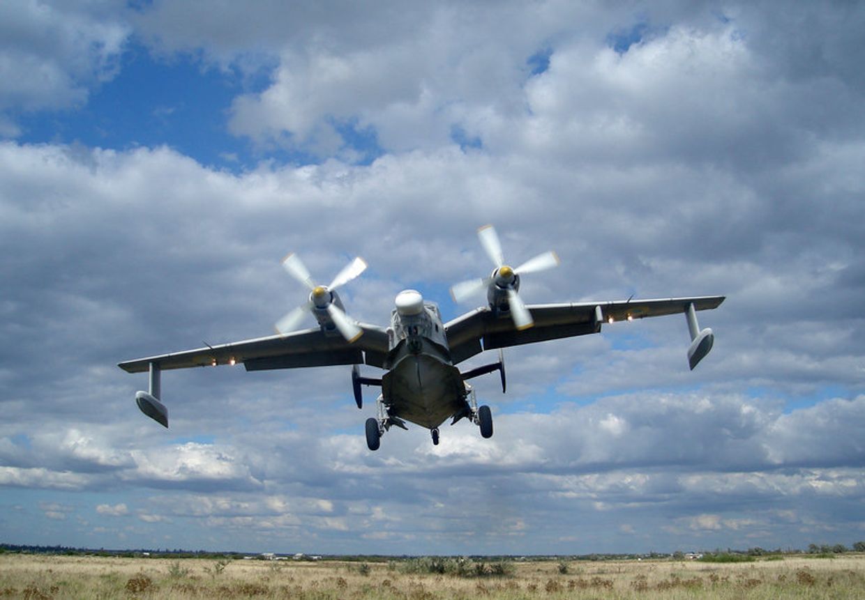 Украинский самолет-амфибия Бе-12