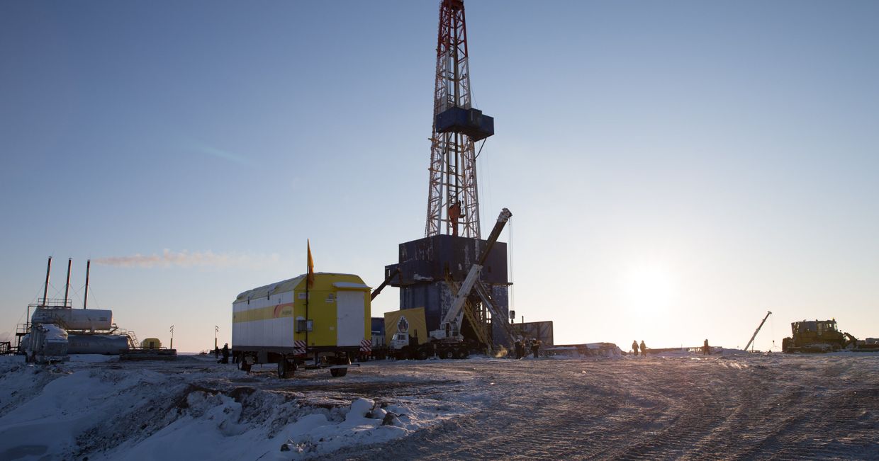 Буровая установка компании Роснефть на Хатангском лицензионном участке