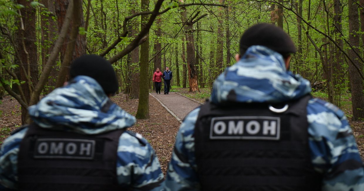 Патрулирование Москвы сотрудниками полиции Патрулирование Москвы сотрудниками полиции