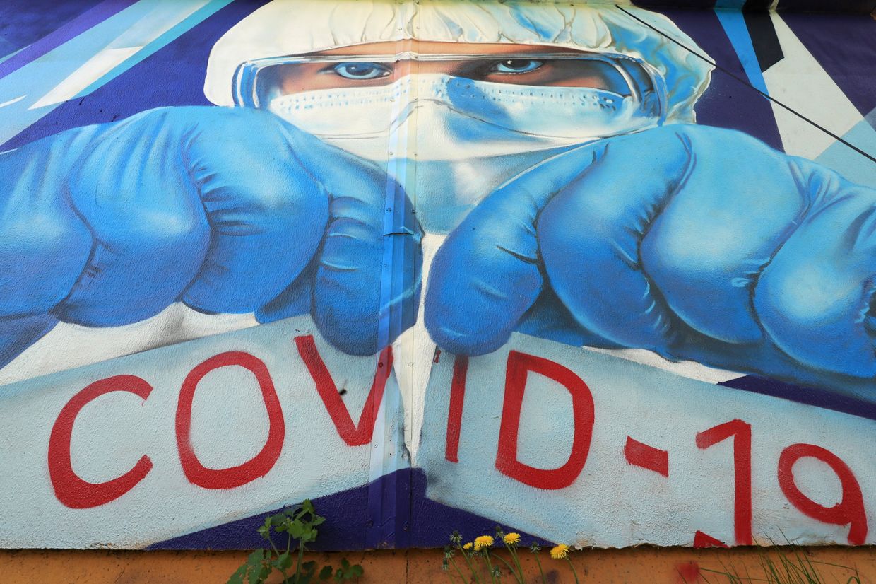 Граффити в поддержку врачей в борьбе с COVID-19