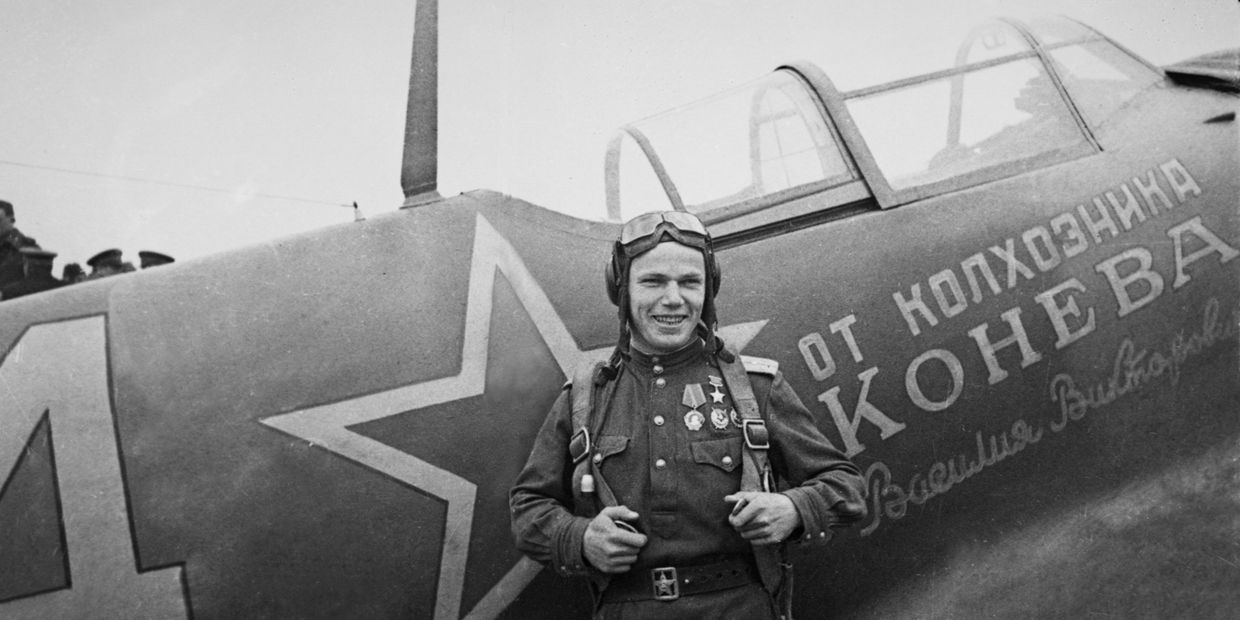 Герой Советского Союза, командир 240-го ИАП Иван Кожедуб Герой Советского Союза, командир 240-го ИАП Иван Кожедуб